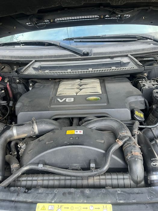 Dezmembrez Range rover Vogue 3.6d