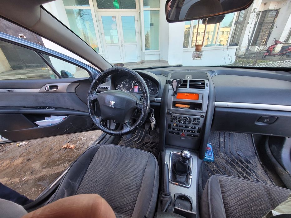 Vând Peugeot 407