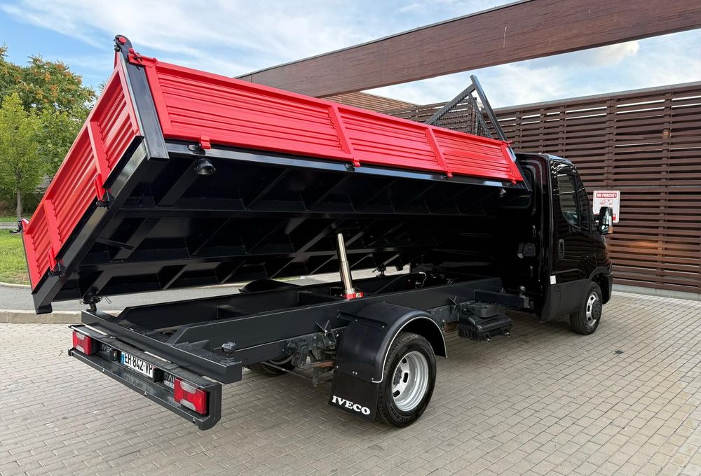 Iveco daily 35C15 basculabil 3 parti