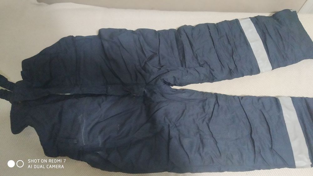 Спецодежда и спецобувь перчатки итд.