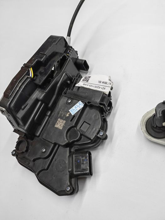 Li Xiang замок двери с доводчиком Li Xiang Yopgichli eshik qulfi.