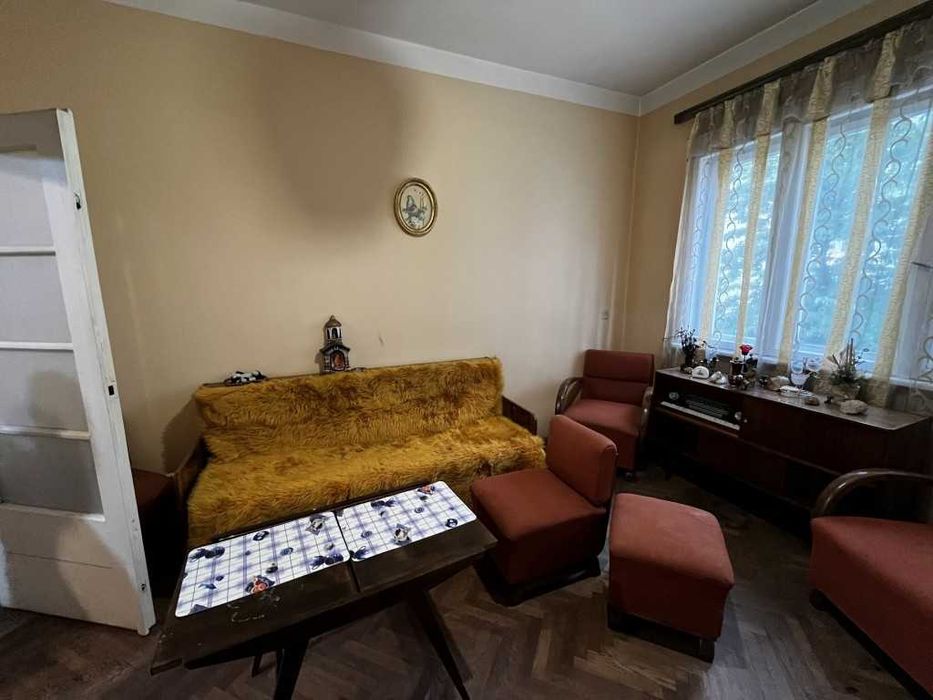 Продава се Тристаен апартамент в Габрово, Център - 120 кв.м за 612 €/кв.м - Снимка #2