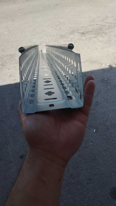 Перфорированный кабельный лоток  H:50 W:100 Т:0,5 / L:3000 kabel lotok