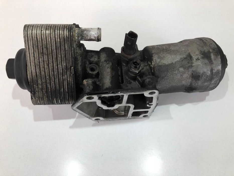 Carcasa filtru ulei / termoflot Audi A4 8K2, B8 045115389K 2.0 tdi cag