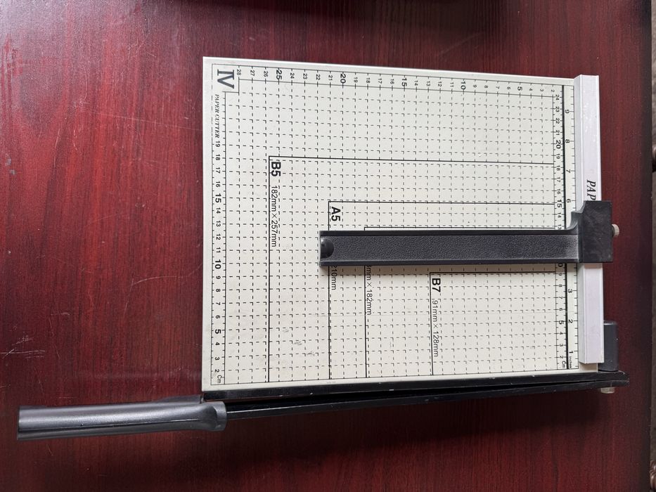 продается резак формата А4 в хорошем рабочем состоянии
