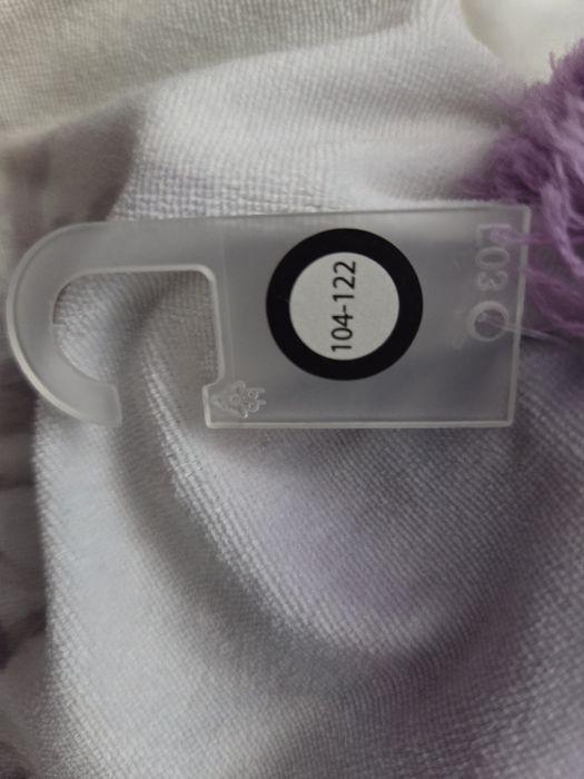 Căciulă Sofia the First nouă