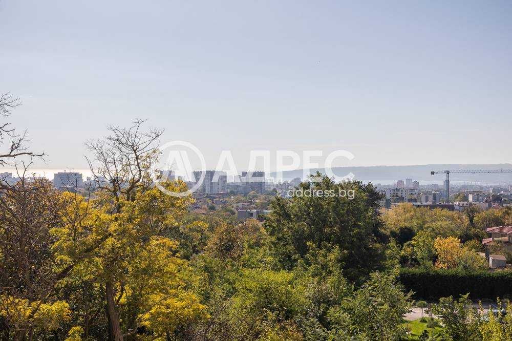 Само от АДРЕС! Тристаен апартамент, кв. Цветен квартал, гр. Варна