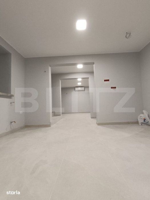 1 casa 160mp + 1 casa 110mp + garaj, pe teren 9ari, 2 cai acces, zona