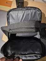 Чисто нова непромукаема раница за лаптоп