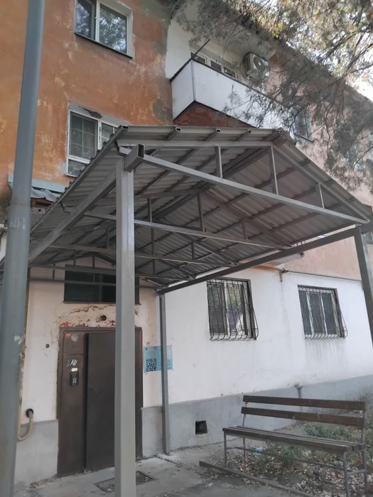 Навесы ворота металлоконструкций продаём