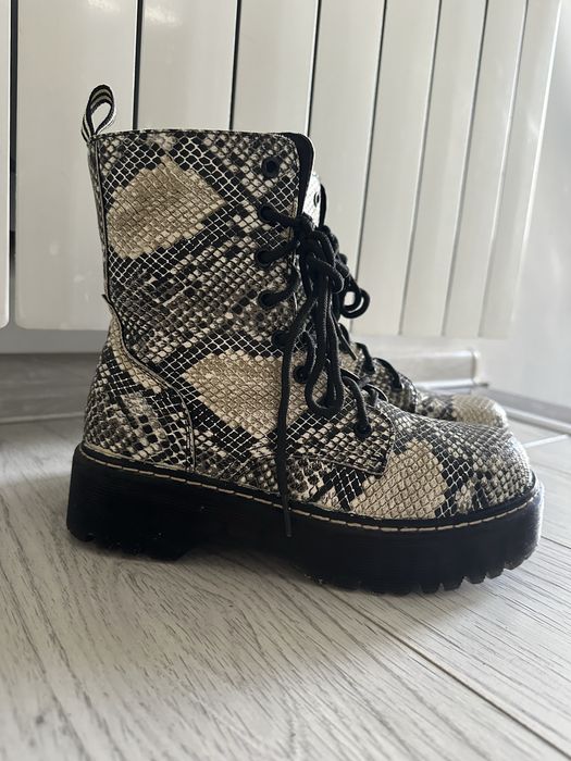 Дамски боти