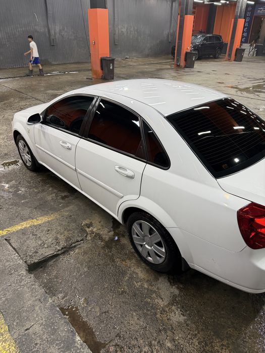 Chevrolet Jentra