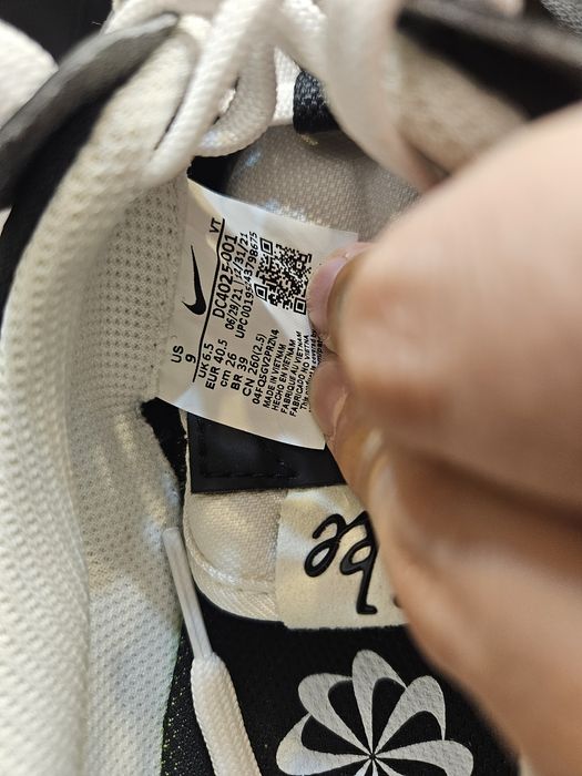 Nike Air Max Pre-Day (noi, mărimea 40.5)