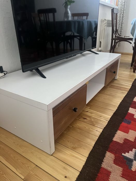 Тумба под телевизор