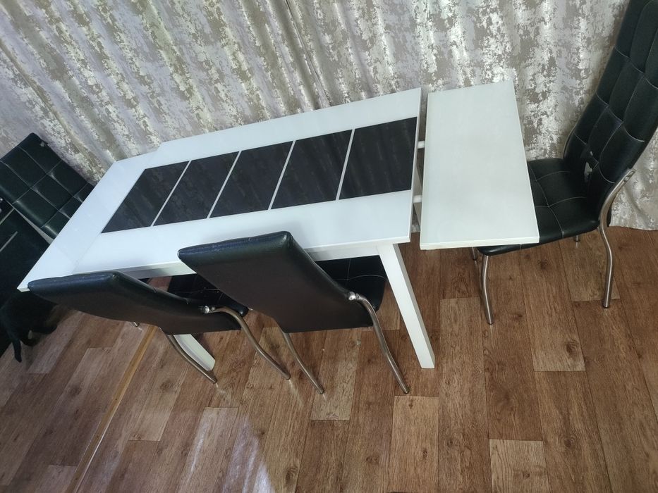 Продам кухонный уголок