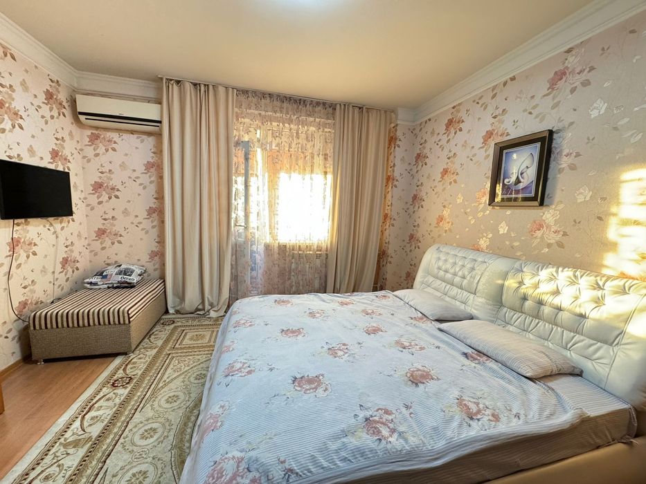 Однокомнатная квартира в центре города Астана ПОСУТОЧНО р-н Байтерека