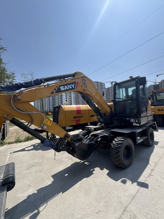 Экскаватор Sany SY65W