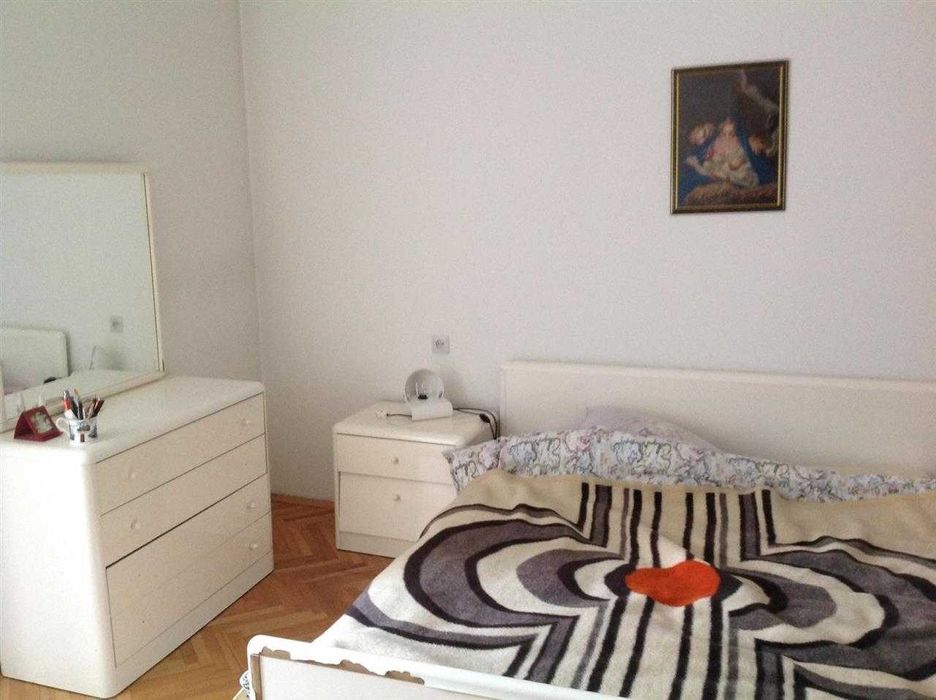 Продава се Двустаен апартамент в Бургас, Меден рудник - зона В - 56 кв.м за 1165 €/кв.м - Снимка #2