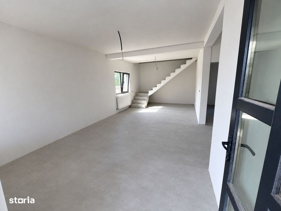 Casa P+M În Lumina, stradal