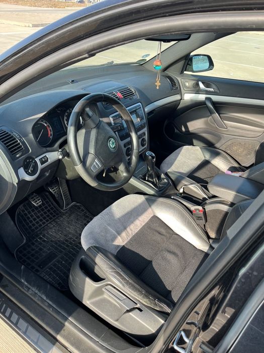 Vând Skoda Ocvtavia 2 VRS 2007