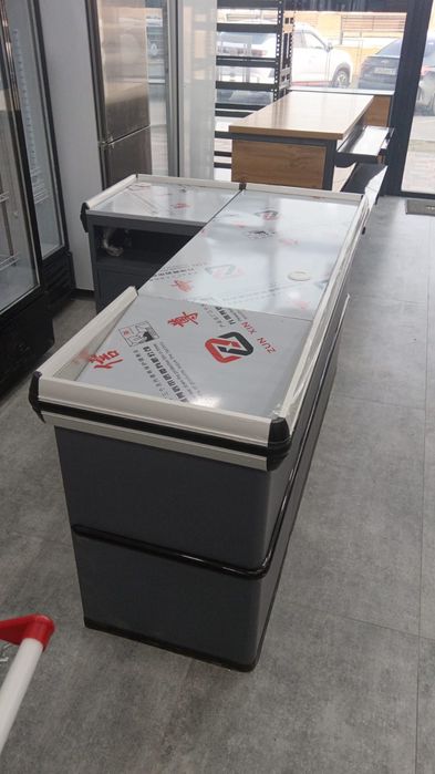 Касса кассовый бокс стол кассира стойка зона линия оборудование торгов