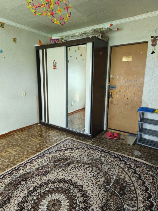 Сдаётся комната в бывшем общежитии!