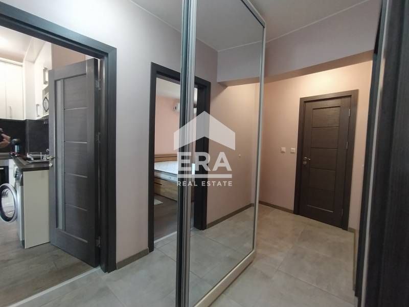 Дава се под наем Двустаен апартамент в Варна, Бриз - 58 кв.м за 563 € - Снимка #6