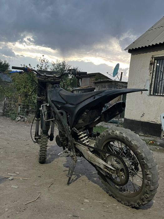 Эндуро 250 кубов