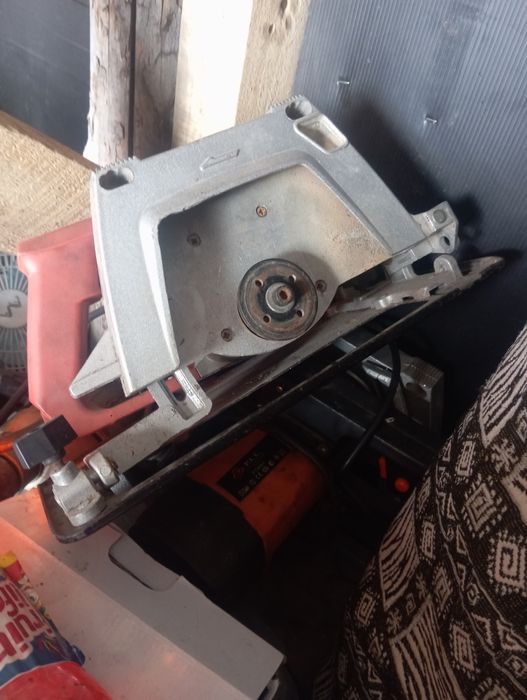 Электроинструмент