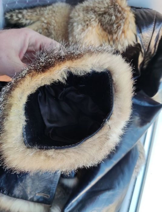 Яке от естествена кожа и естествен косъм