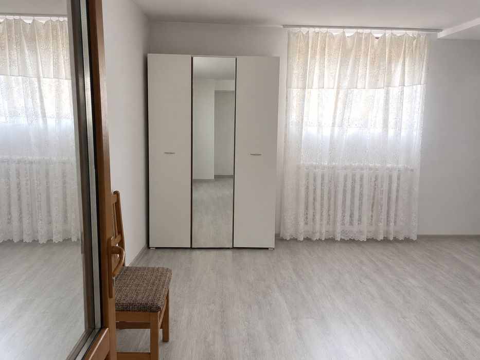 Închiriere apartament