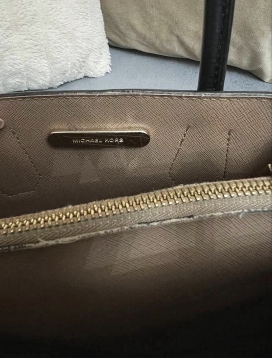 Geanta Michael Kors neagra