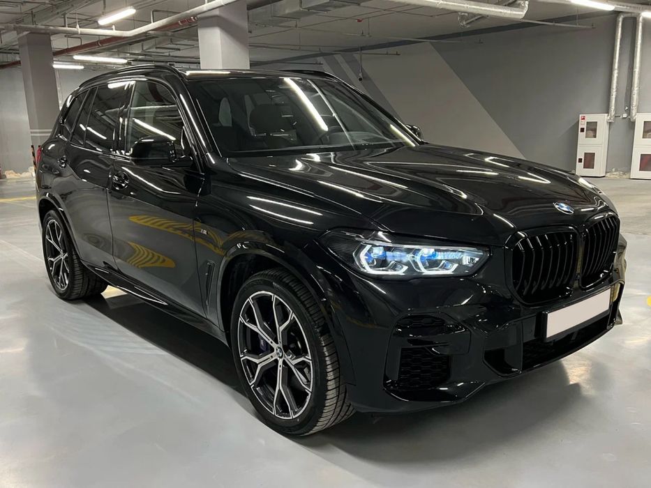 Продам Bmw X5 2022 full M50.