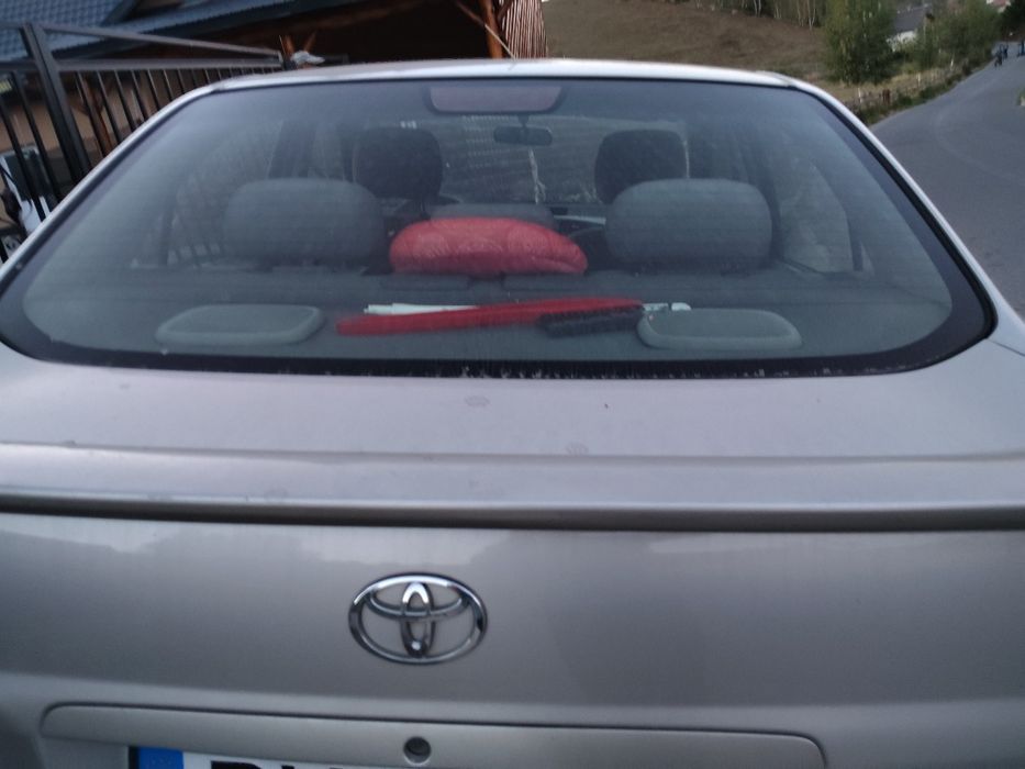 Toyota automata  hibrid an  2001