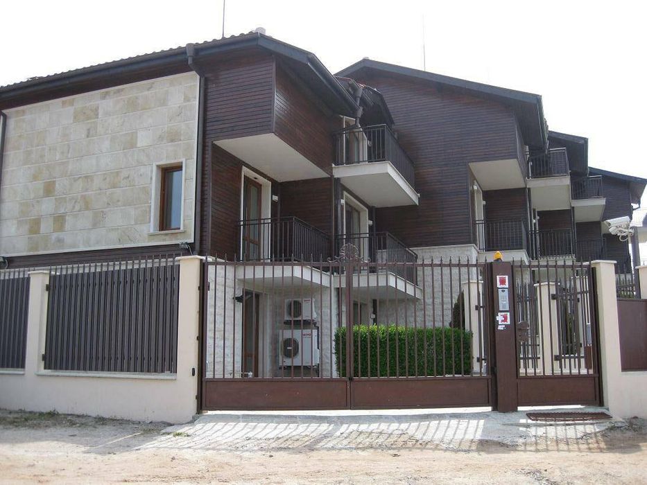 Продава се Къща в Бургас, Долно Езерово - 162 кв.м за 2038 €/кв.м - Снимка #7