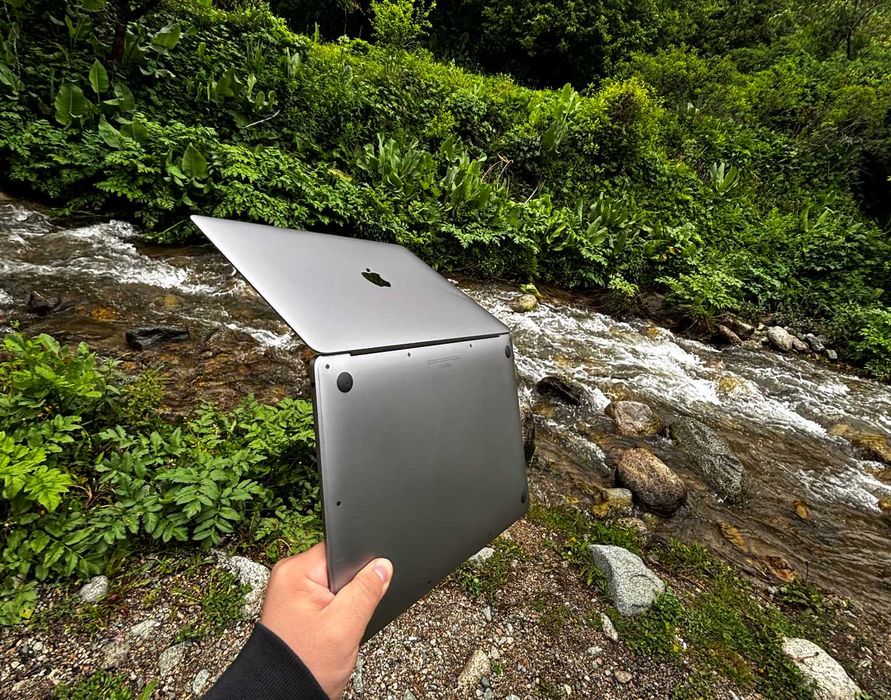 macbook air 2020 m1 256 90%