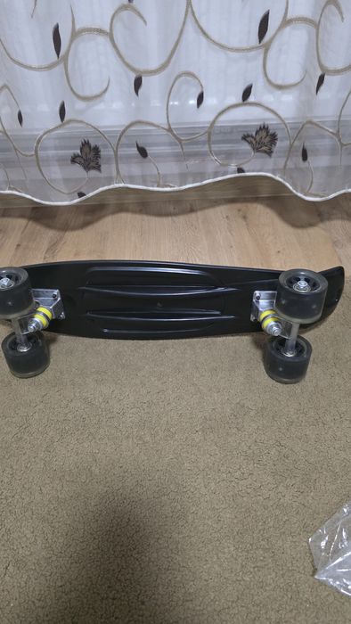vand pennyboard negru