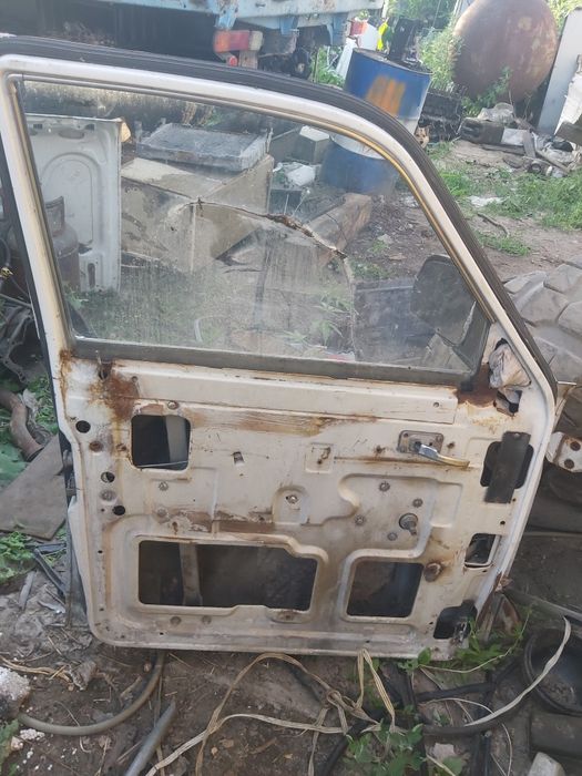 Дверь левая газ 31029 волга