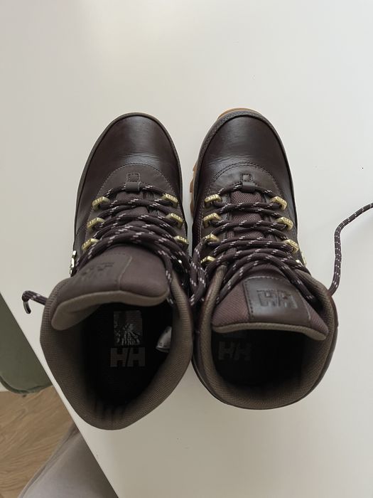 Оригинални туристически обувки Helly hansen 38 номер