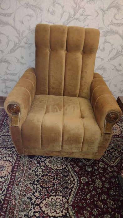 Холна гарнитура цвят "старо злато"