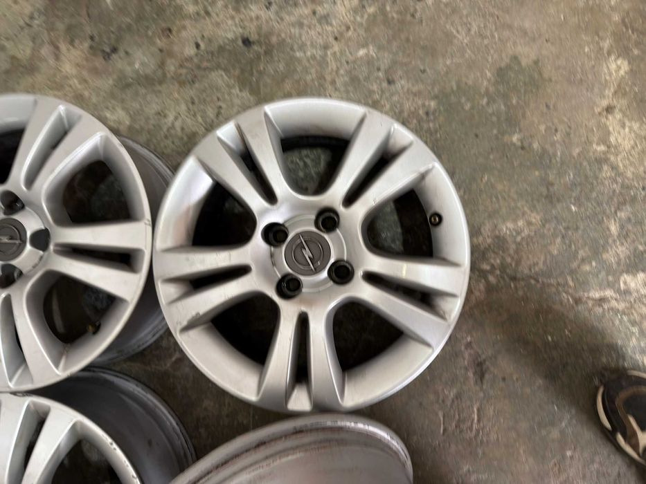 Jante Opel 15 4x100 ET39 6,5J Corsa Astra Tigra Zafira