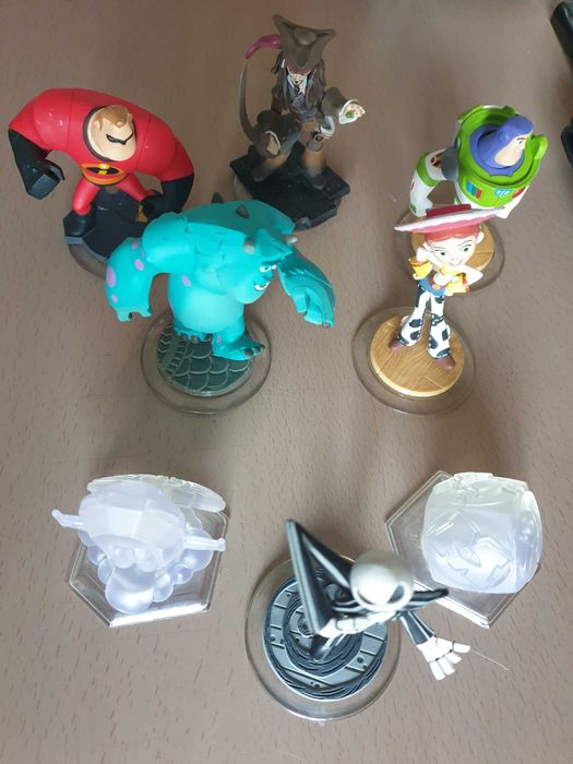 Wii/PS3/PS4 Portal of Power/Skylanders/figurine disney infinity