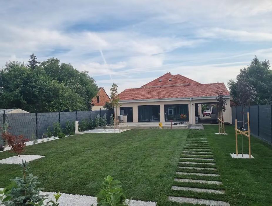 Amenajari spatii verzi