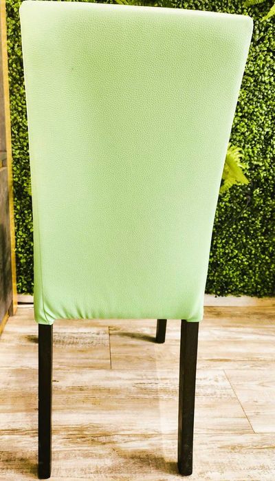 Трапезен кожен стол