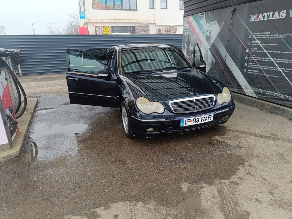 Vând/schimb Mercedes c220 cdi