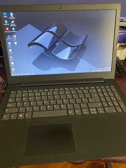 Laptop LENOVO IdeaPad 130-15IKB     I3-6006U