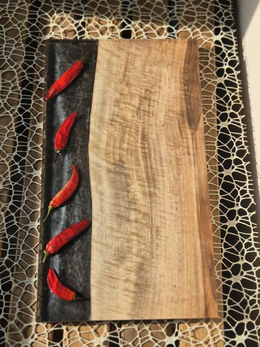 Дъски от орех епоксидна смола