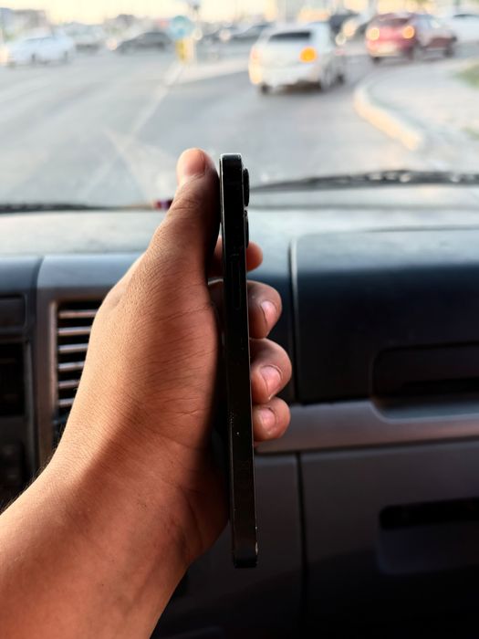 Iphone 13 сатылады