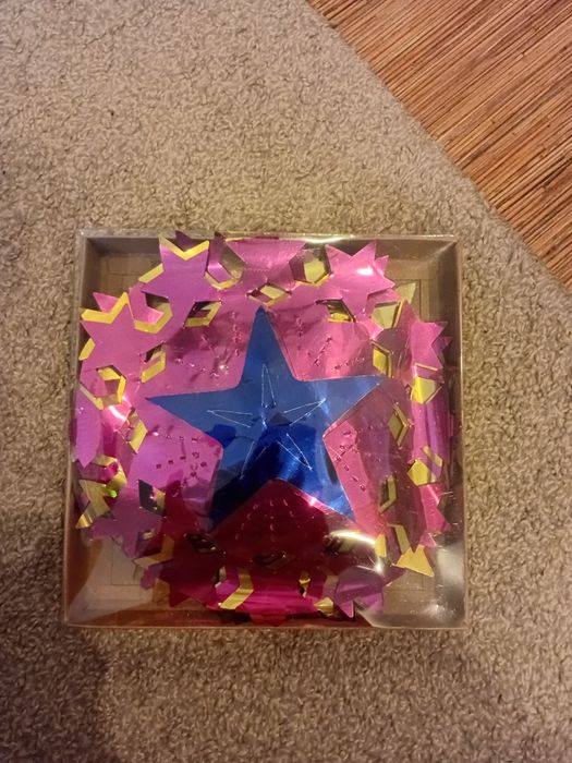 Новогодние  игрушки