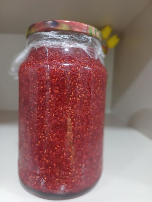 Продам  варенье из малины (свежие)